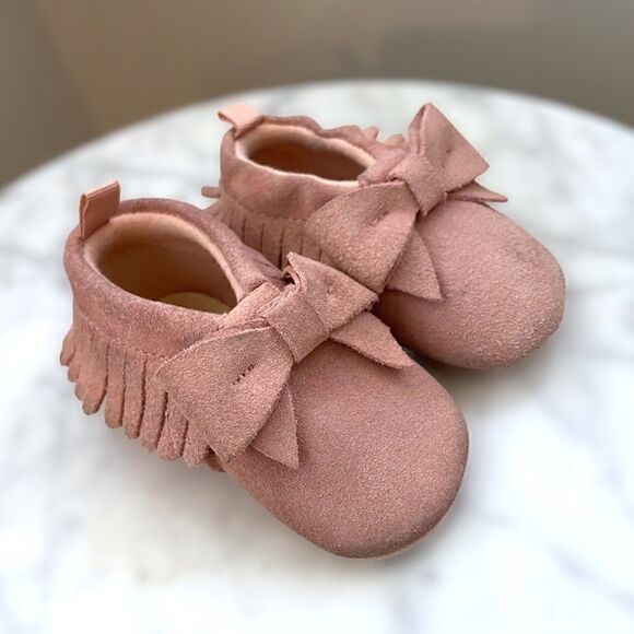 Baby Gap Pink Suede Crib Shoes 6-12 Months - Picture 3 of 13